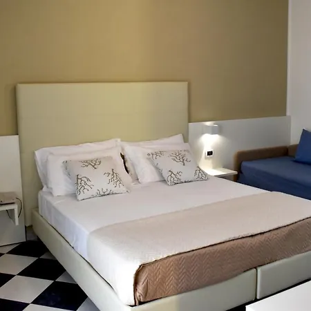 El Salvador Frontemare Piscina Riscaldata Hotel Jesolo